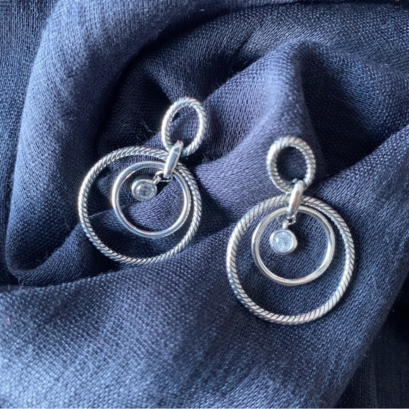 ◾️925 Sterling Silver Cubic Zirconia Hoop Earrings - Picture 5 of 6